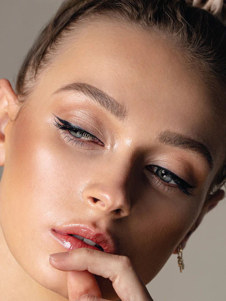Eye Of Horus Brow Define Light - Husk